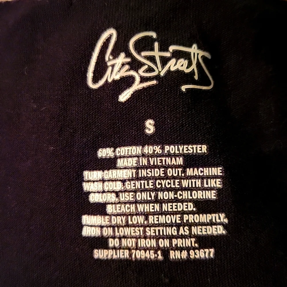 Vtg City Strats Christmas Dog T-Shirt Merry Woof Mas Cross Bones Trees Stars (S)